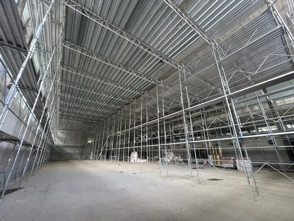 Flächengerüst Winterthur - Podest - Schulhaus - Turnhalle - Kirchen