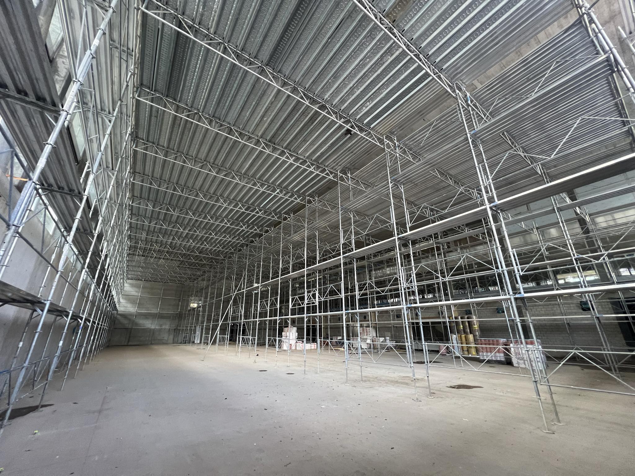 Flächengerüst Winterthur - Podest - Schulhaus - Turnhalle - Kirchen